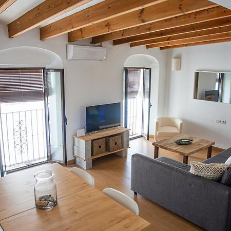 Edificio Reformado Con 2 Pisos En Tarifa Centro Apartment Exterior photo